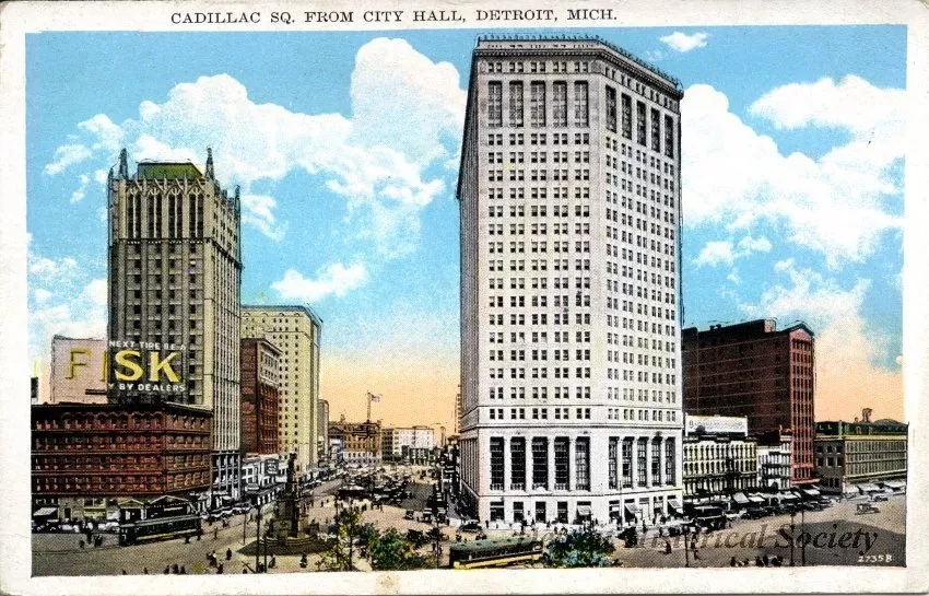 Postcard - Cadillac Sq. From City Hall, Detroit, Mich.