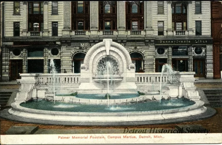 Postcard - Palmer Memorial Fountain, Campus Martius, Detroit, Mich.