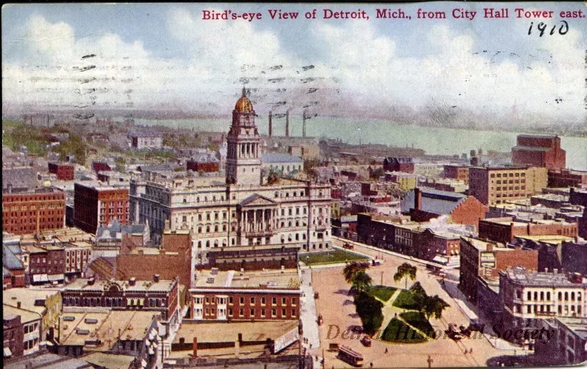 Postcard - Bird's-eye View of Detroit, Mich., from City Hall Tower east.