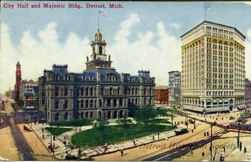 Postcard - City Hall and Majestic Bldg., Detroit, Mich.