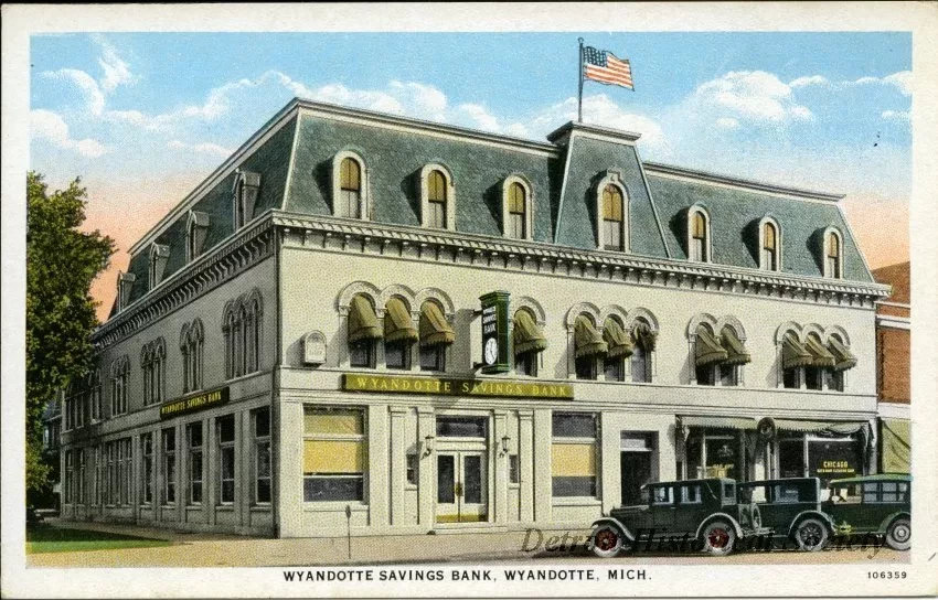 Postcard - Wyandotte Savings Bank, Wyandotte, Mich.
