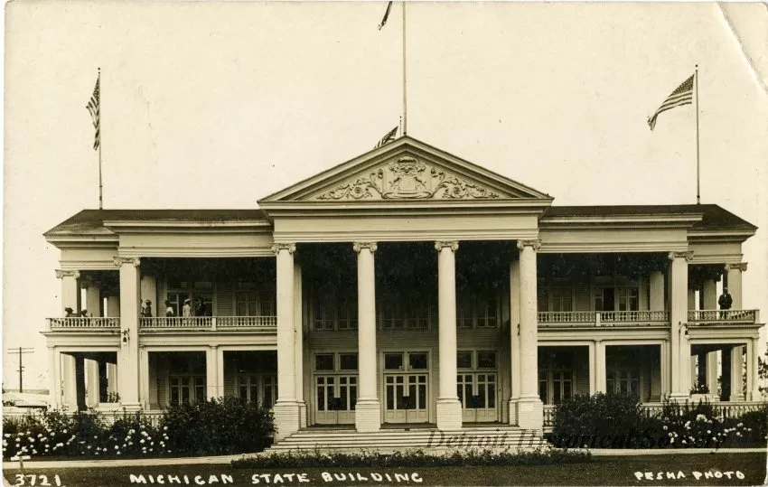 Postcard - Michigan State Building