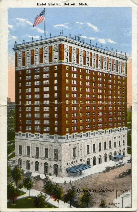 Postcard - Hotel Statler, Detroit, Mich.