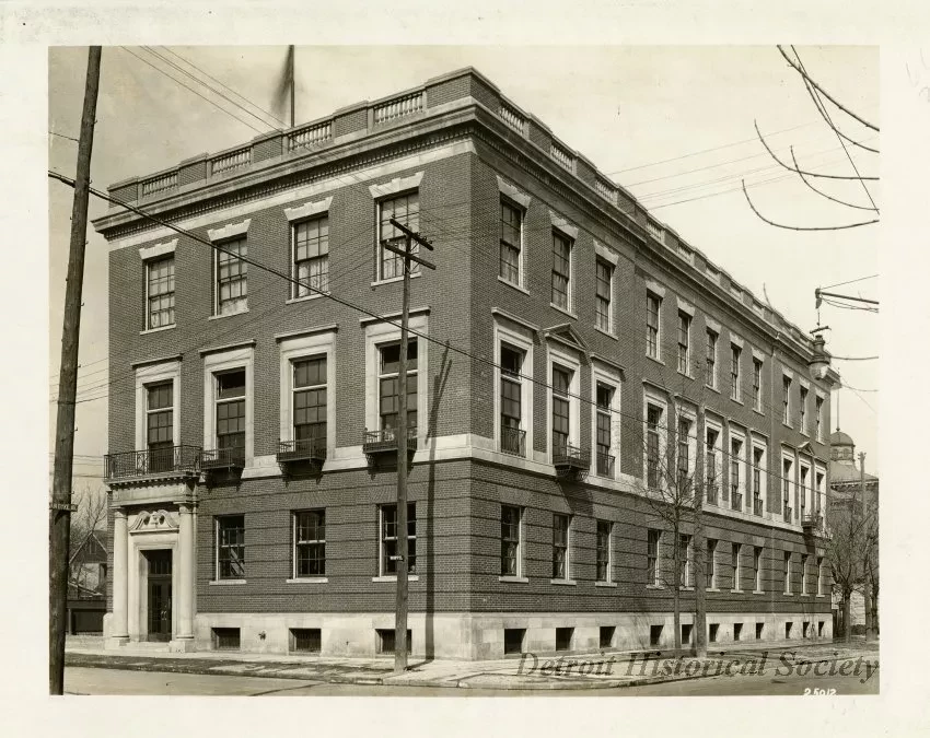 Binder, Post - Appraisal of Buildings for Michigan Bell Telephone Co. 
by Albert Kahn, Inc.