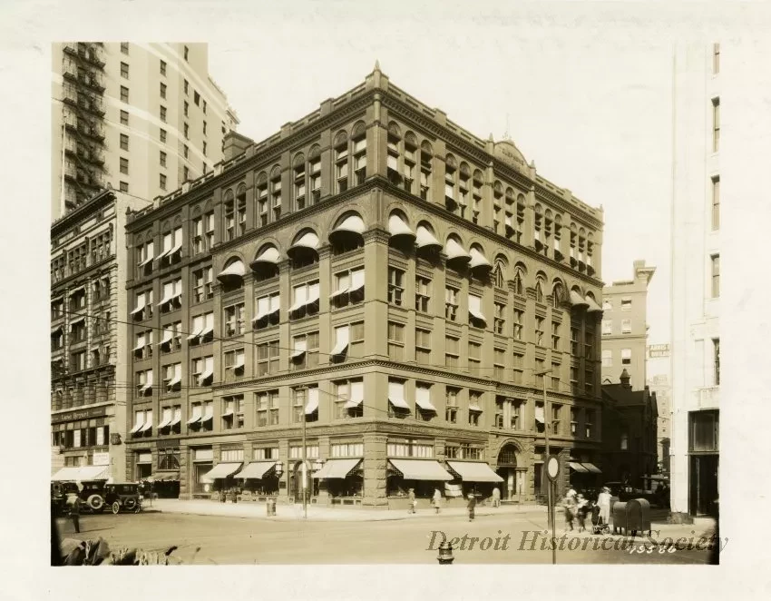 Binder, Post - Appraisal of Buildings for Michigan Bell Telephone Co. 
by Albert Kahn, Inc.