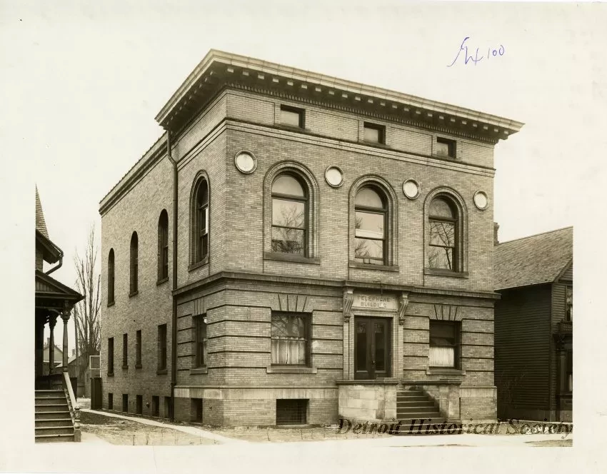 Binder, Post - Appraisal of Buildings for Michigan Bell Telephone Co. 
by Albert Kahn, Inc.