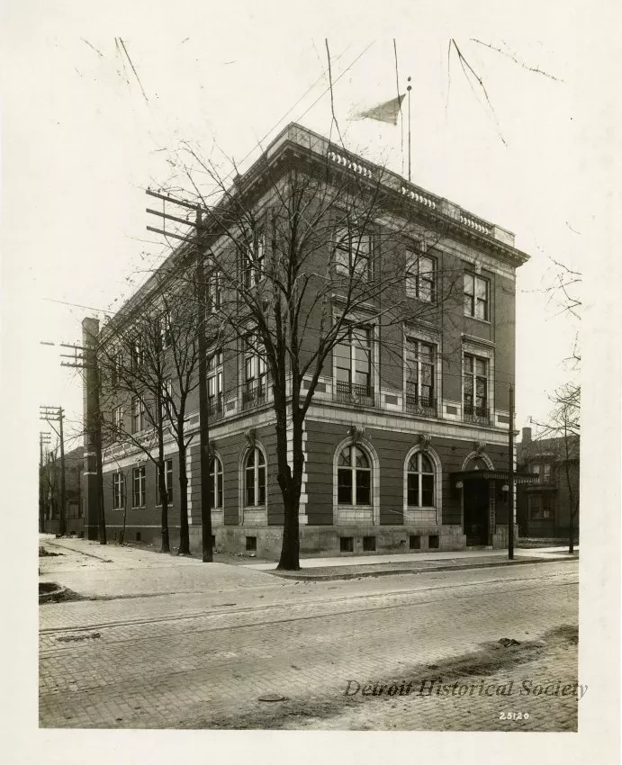 Binder, Post - Appraisal of Buildings for Michigan Bell Telephone Co. 
by Albert Kahn, Inc.