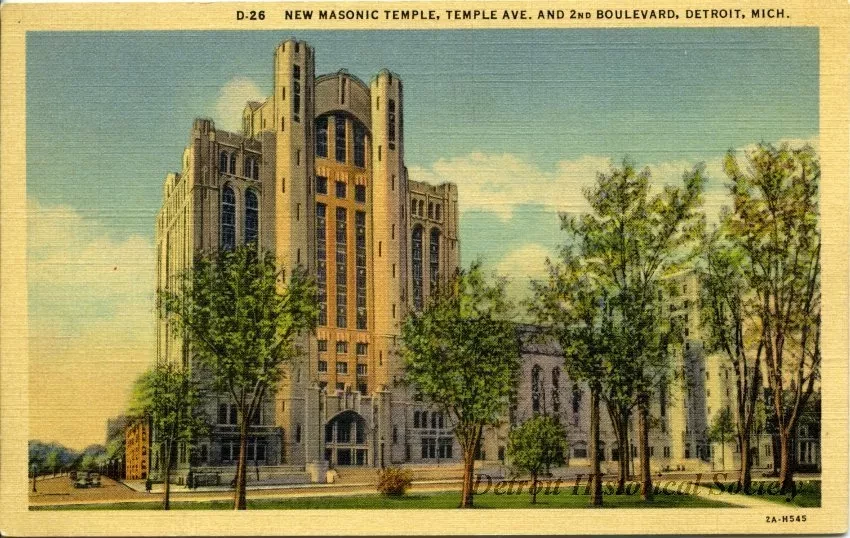 Postcard - New Masonic Temple, Temple Ave. and 2nd Boulevard, Detroit, Mich.