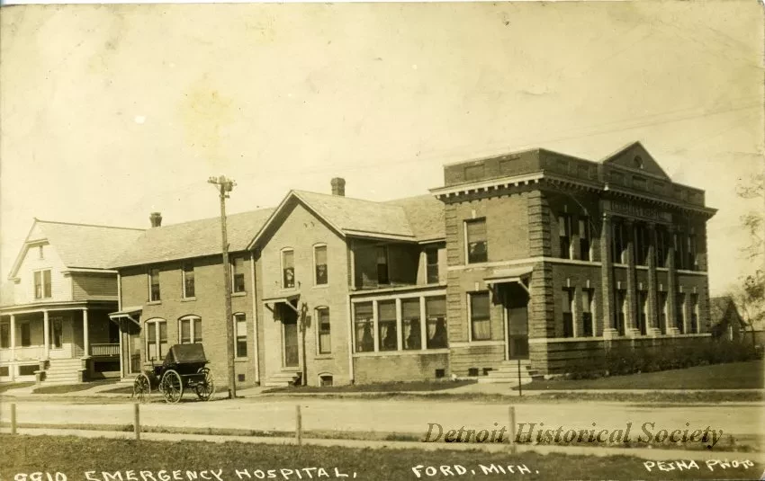 Postcard - Emergency Hospital, Ford, Mich. - Emergency Hospital, Ford, Mich.