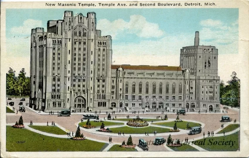 Postcard - New Masonic Temple, Temple Ave. and Second Boulevard, Detroit, Michigan.
