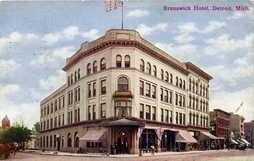Postcard - Brunswick Hotel, Detroit, Mich.
