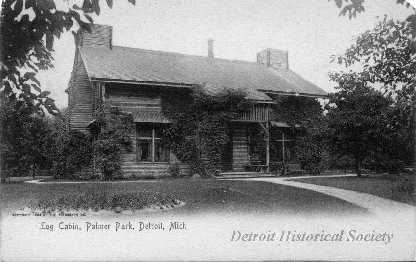 Postcard - Log Cabin, Palmer Park, Detroit, Mich.