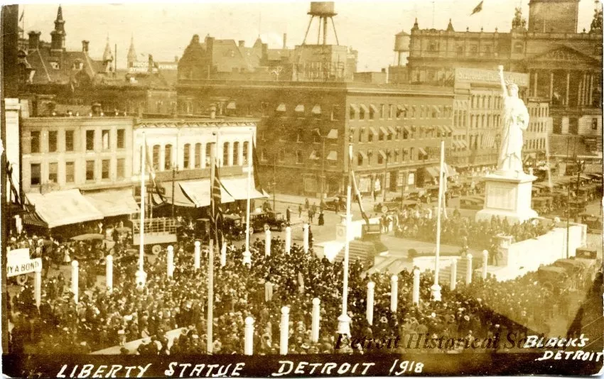 Postcard - Liberty Statue, Detroit, 1918 - Liberty Statue, Detroit 1918