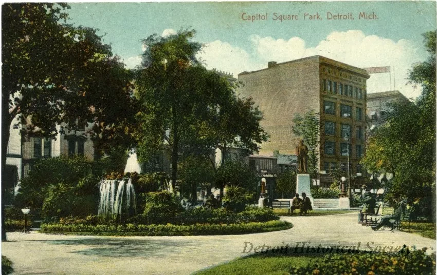 Postcard - Capitol Square Park, Detroit, Mich.