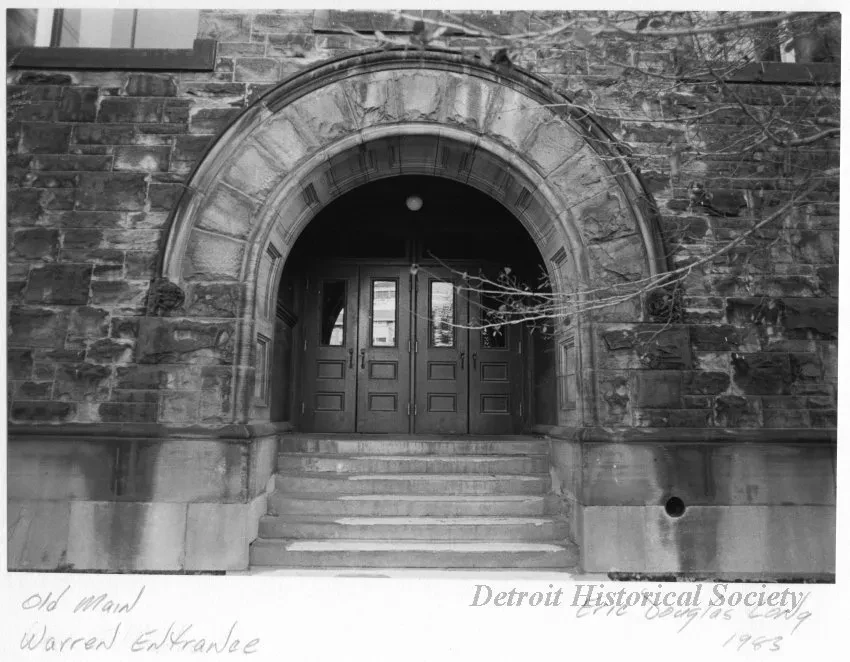 Print, Photographic - Old Main, Warren Entrance