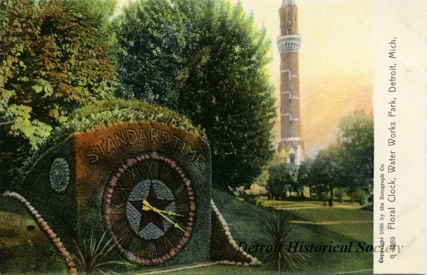 Postcard - Floral Clock, Water Works Park, Detroit, Mich.