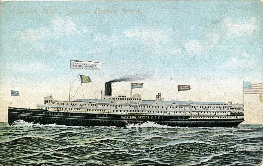 Postcard - Detroit Mich., Steamer Eastern States