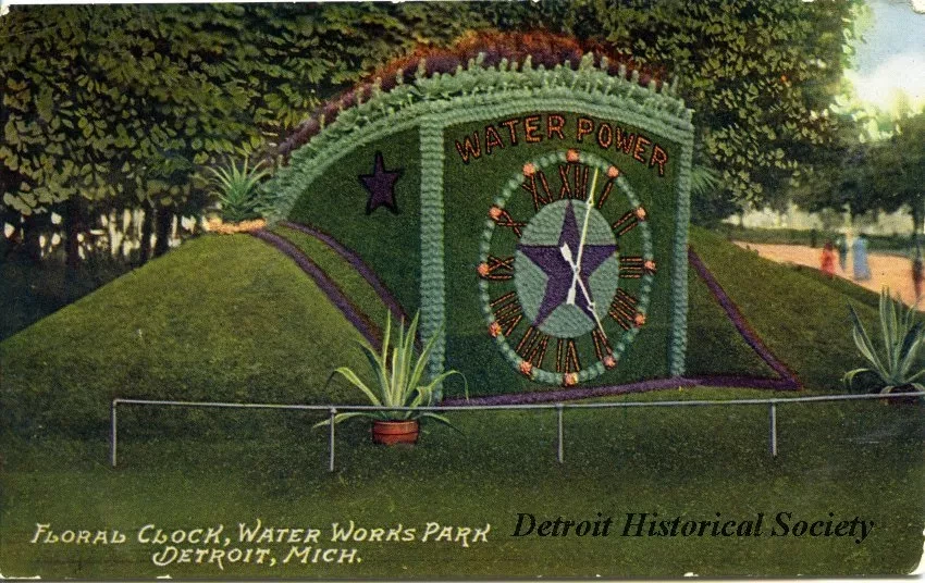 Postcard - Floral Clock, Water Works Park, Detroit, Mich.