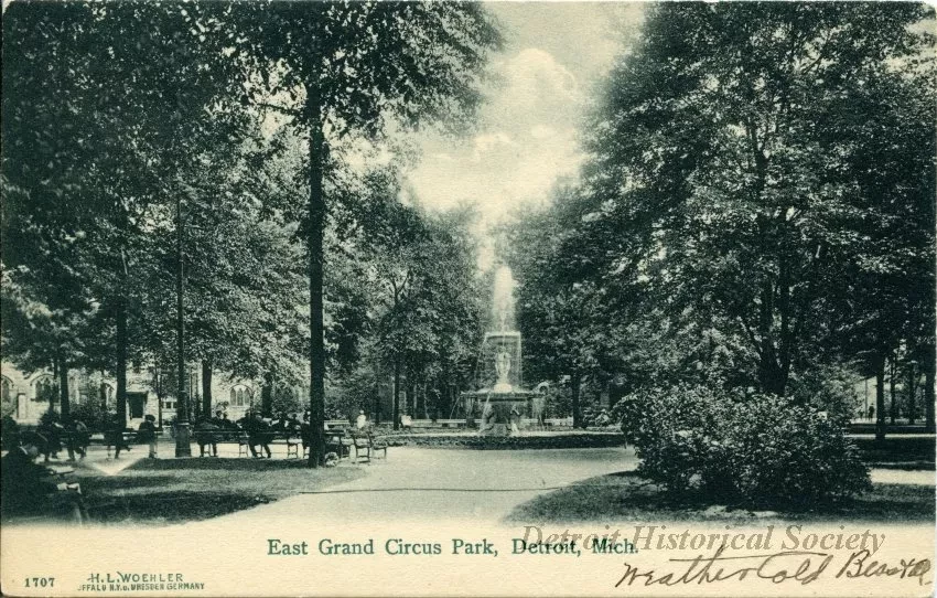 Postcard - East Grand Circus Park, Detroit, Mich.