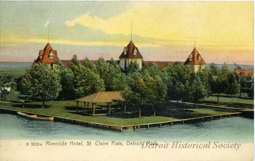 Postcard - Riverside Hotel, St. Claire Flats, Detroit, Mich.