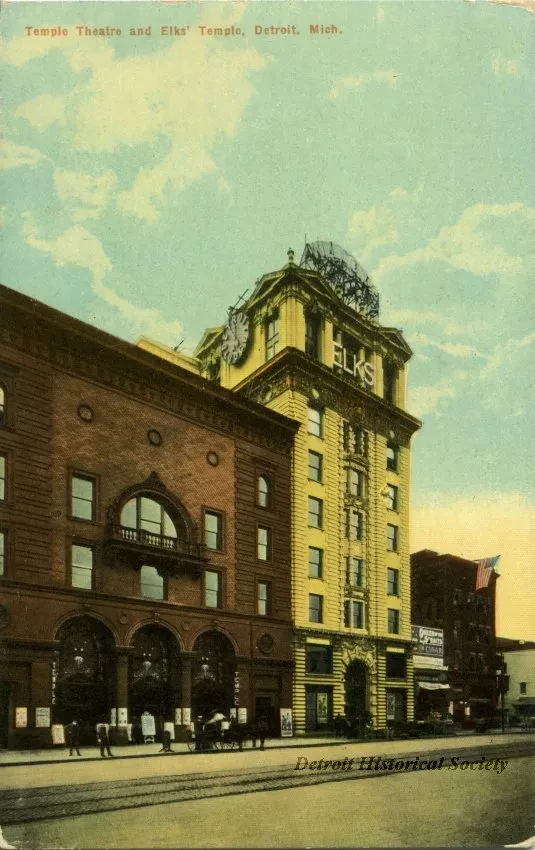 Postcard - Temple Theatre and Elks' Temple, Detroit, Mich.