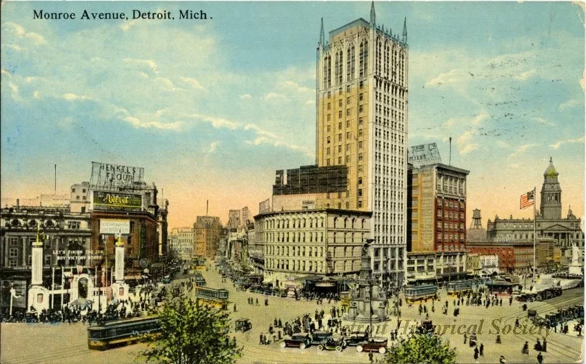 Postcard - Monroe Avenue, Detroit, Mich.