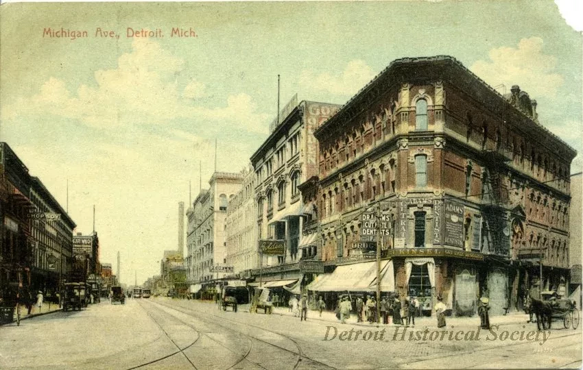 Postcard - Michigan Ave., Detroit, Mich.