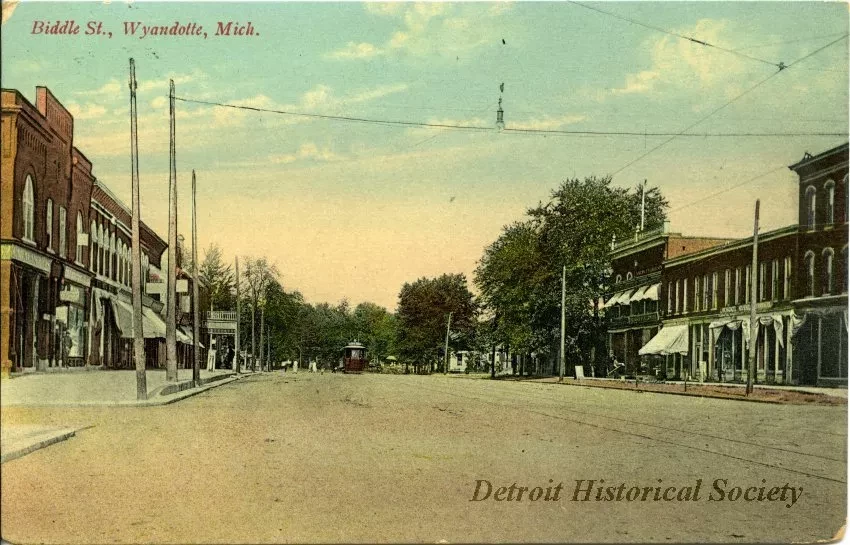 Postcard - Biddle St., Wyandotte, Mich.