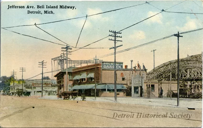 Postcard - Jefferson Ave. Bell Island Midway, Detroit, Mich.