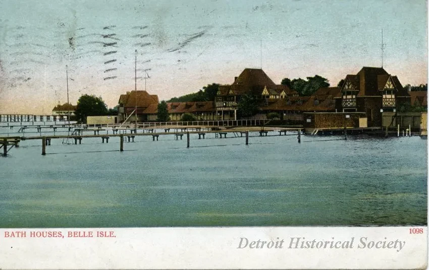 Postcard - Bath Houses, Belle Isle.