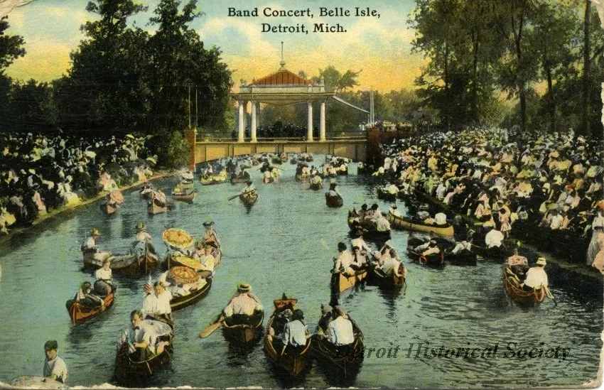 Postcard - Band Concert, Belle Isle, Detroit, Mich.