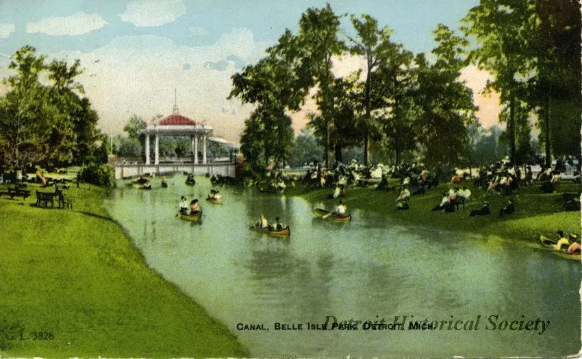 Postcard - Canal, Belle Isle Park, Detroit, Mich.