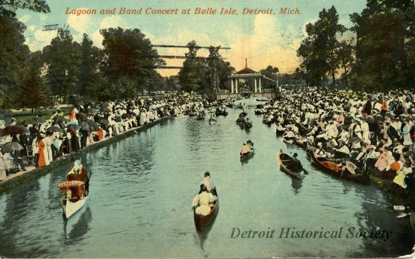 Postcard - Lagoon and Band Concert at Belle Isle, Detroit, Mich.