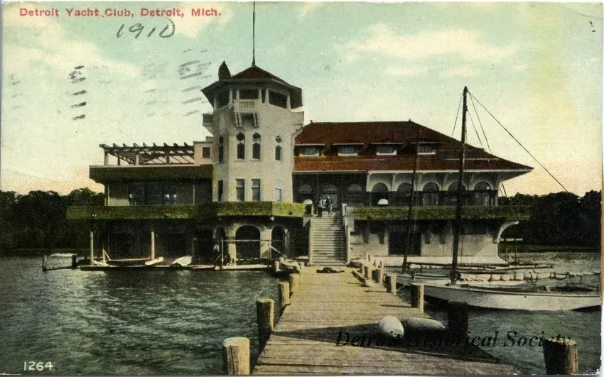 Postcard - Detroit Yacht Club, Detroit, Mich.