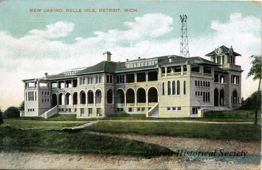 Postcard - New Casino, Belle Isle, Detroit, Mich.