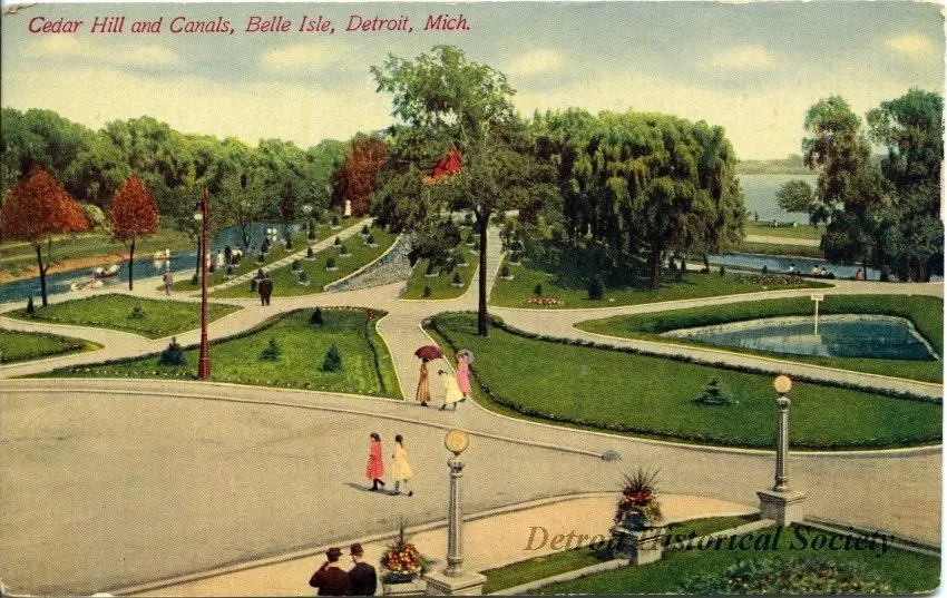 Postcard - Cedar Hill and Canals, Belle Isle, Detroit, Mich.