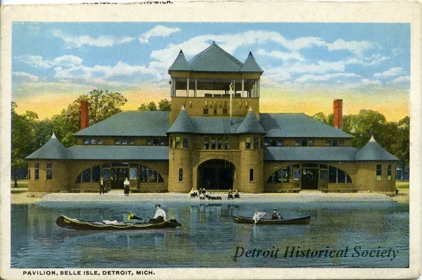 Postcard - Pavilion, Belle Isle, Detroit, Mich.