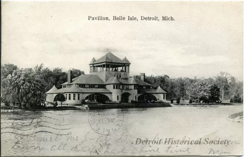 Postcard - Pavilion, Belle Isle, Detroit, Mich.