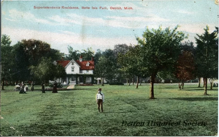 Postcard - Superintendents Residence, Belle Isle Park, Detroit, Mich.