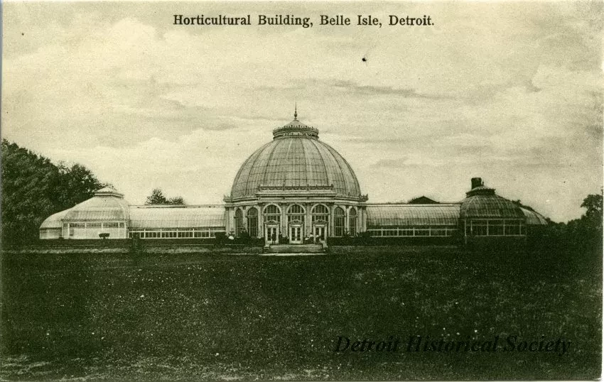 Postcard - Horticultural Building, Belle Isle, Detroit.