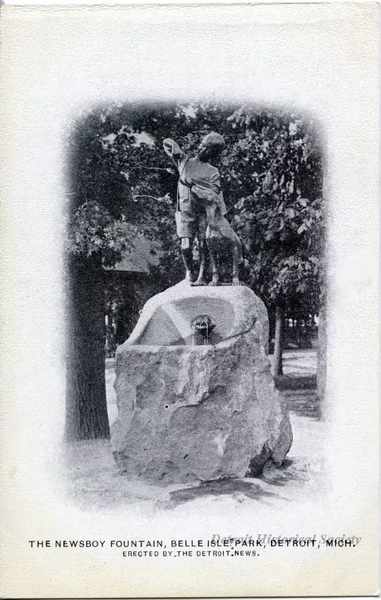 Postcard - The Newsboy Fountain, Belle Isle Park, Detroit, Mich.