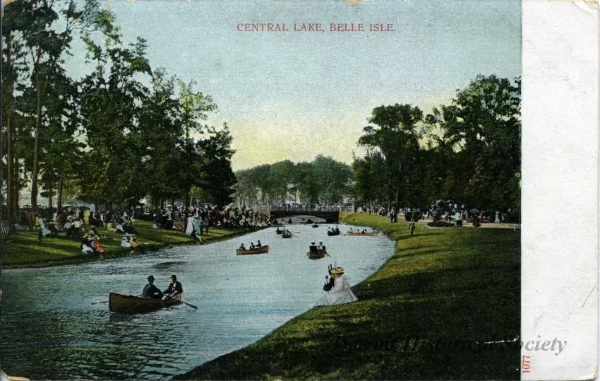 Postcard - Central Lake, Belle Isle.