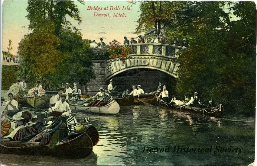 Postcard - Bridge at Belle Isle, Detroit, Mich.