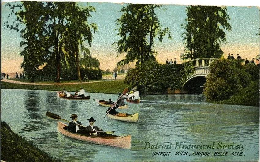 Postcard - Detroit, Mich. Bridge, Belle Isle.