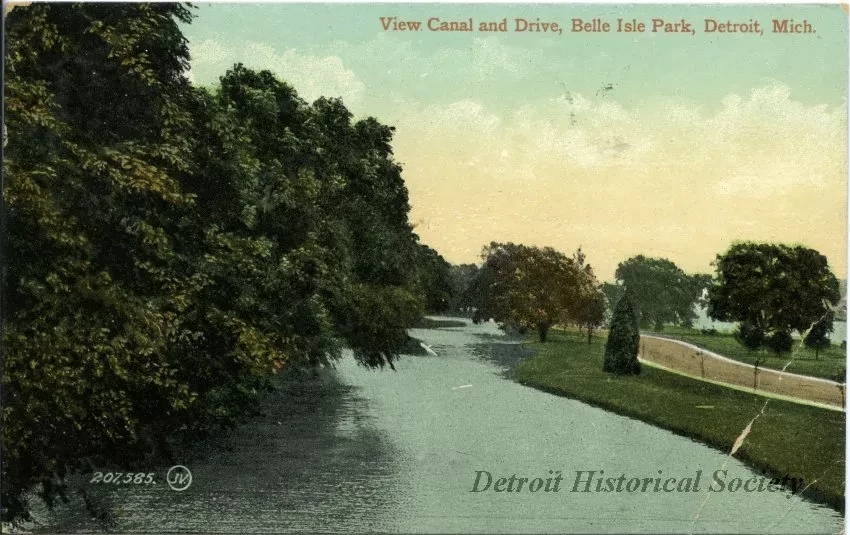 Postcard - View Canal and Drive, Belle Isle Park, Detroit, Mich.
