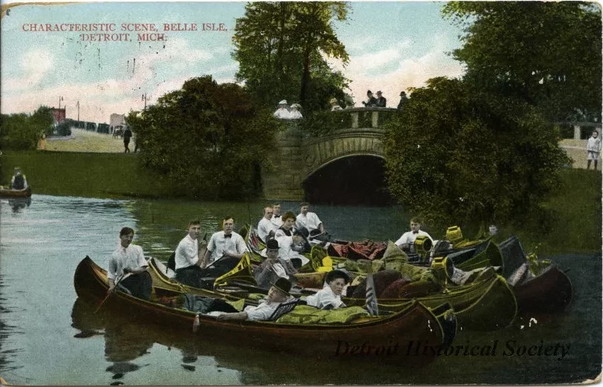 Postcard - Characteristic Scene, Belle Isle, Detroit, Mich.