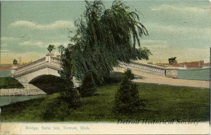 Postcard - Bridge, Belle Isle, Detroit, Mich.