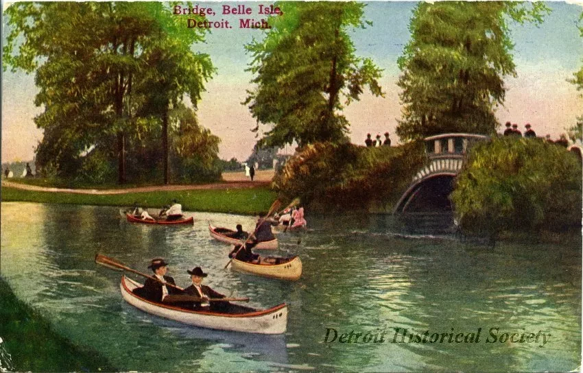 Postcard - Bridge, Belle Isle, Detroit, Mich.