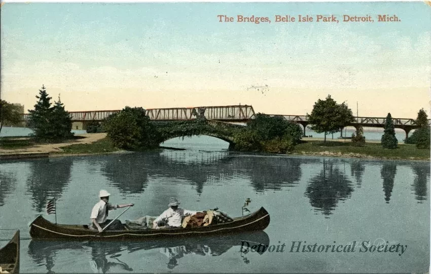 Postcard - The Bridges, Belle Isle Park, Detroit, Mich.