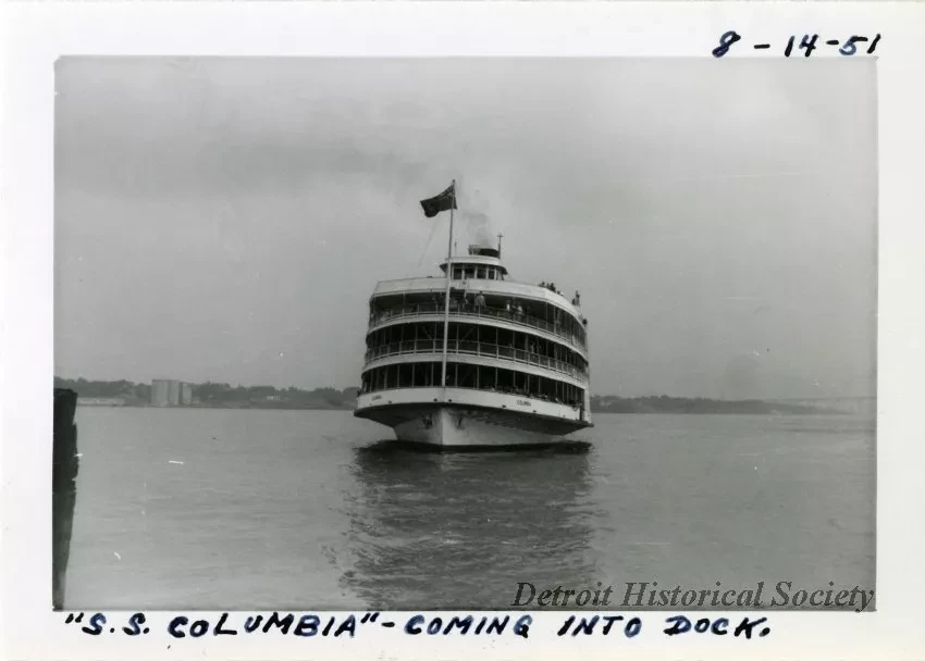 Print, Photographic - "S.S. Columbia" Coming Into Dock
